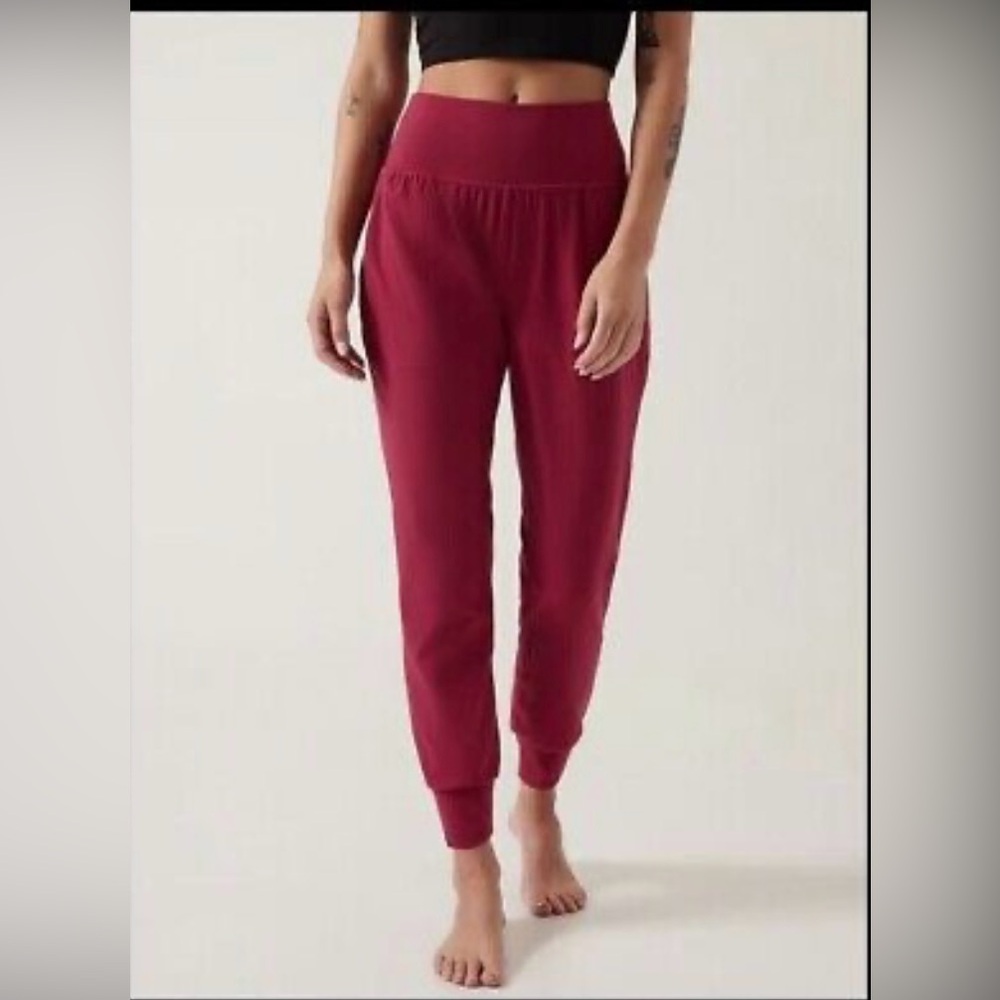 Athleta Salutation High Rise Jogger. Size Medium Red. Excellent condition.